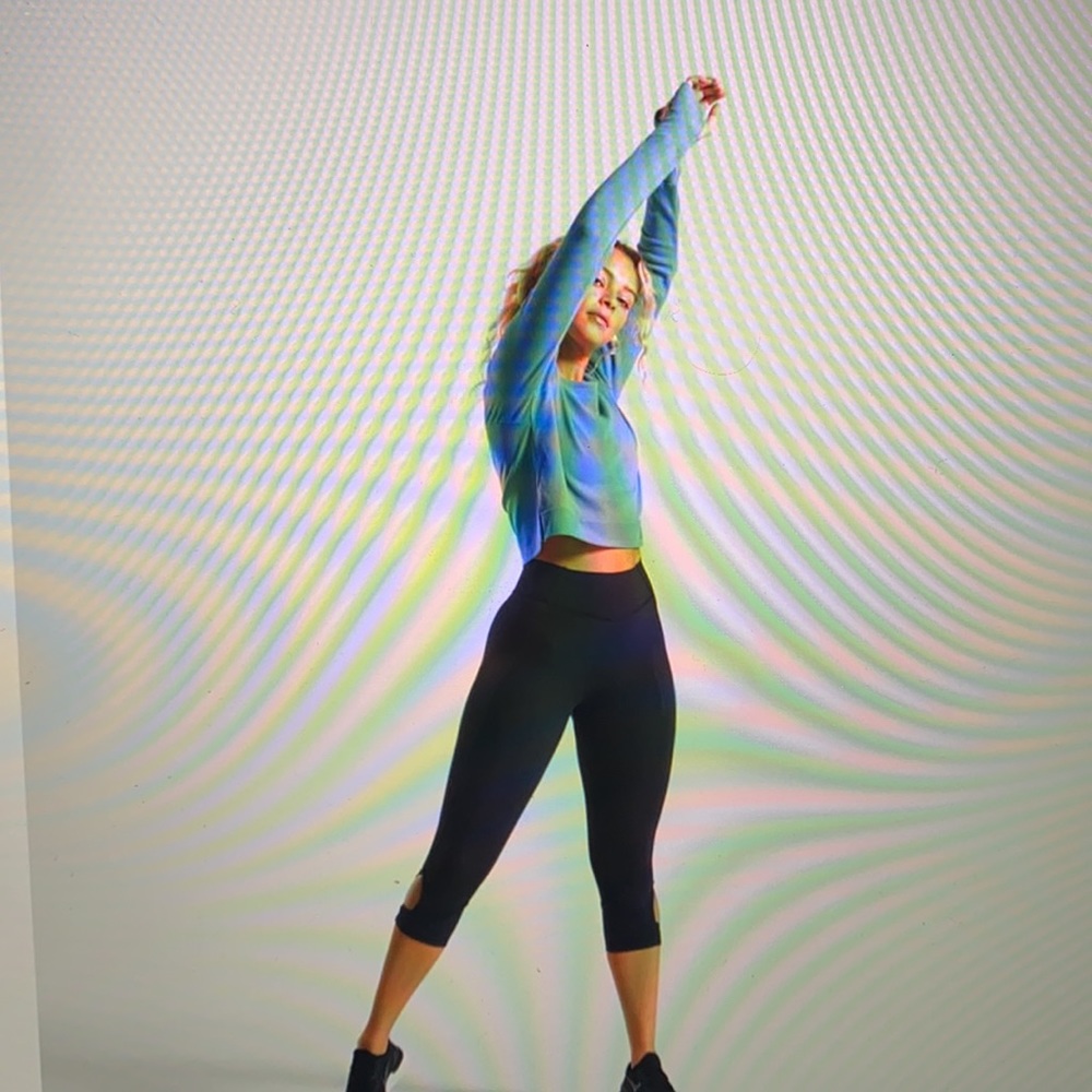 Gymshark Studio Sweater - Picture 3 of 11